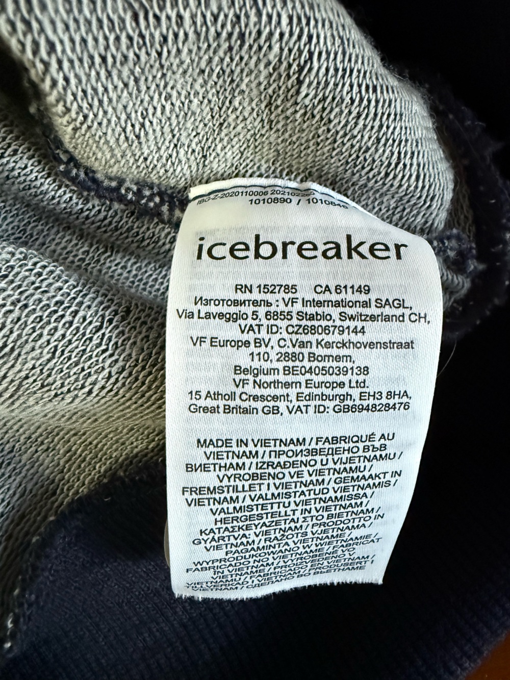 Icebreaker Central Wool Blend Crew Neck Sweatshirt in Twilight Navy - Picture 11 of 12